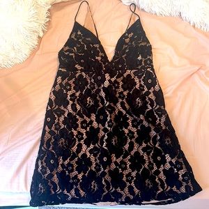 Black flower mini dress👠